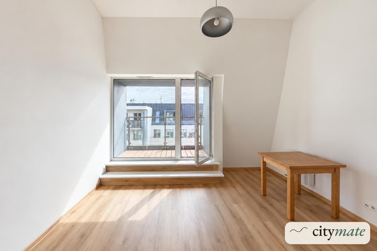Two-room flat 55 sqm with a balcony