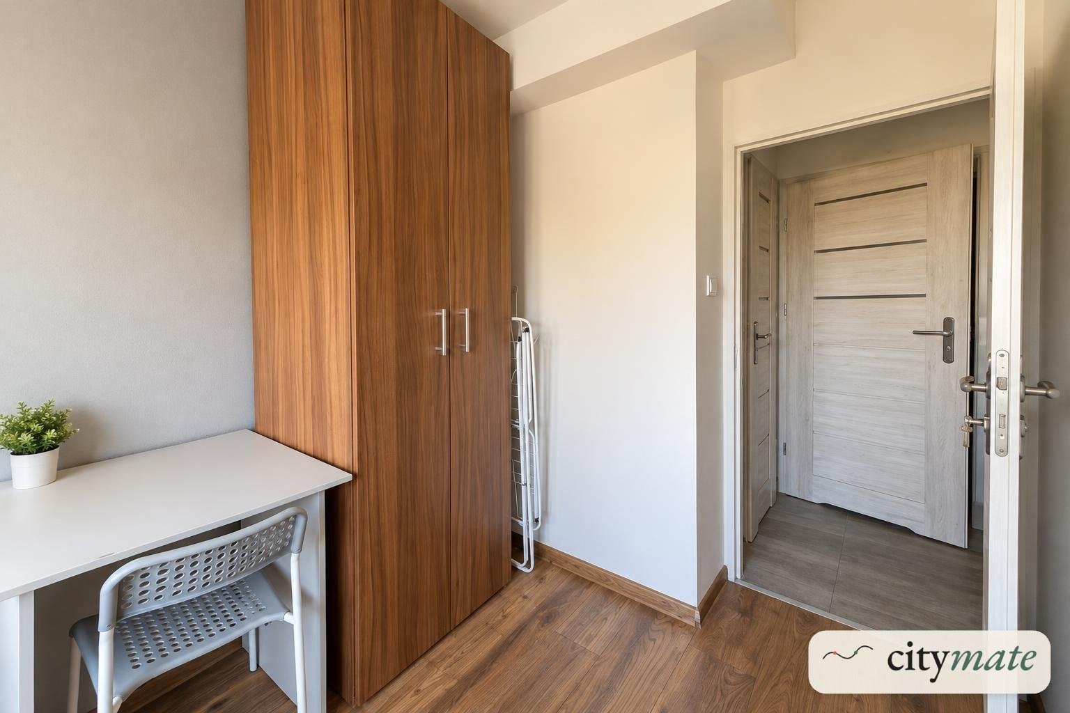 Room 4