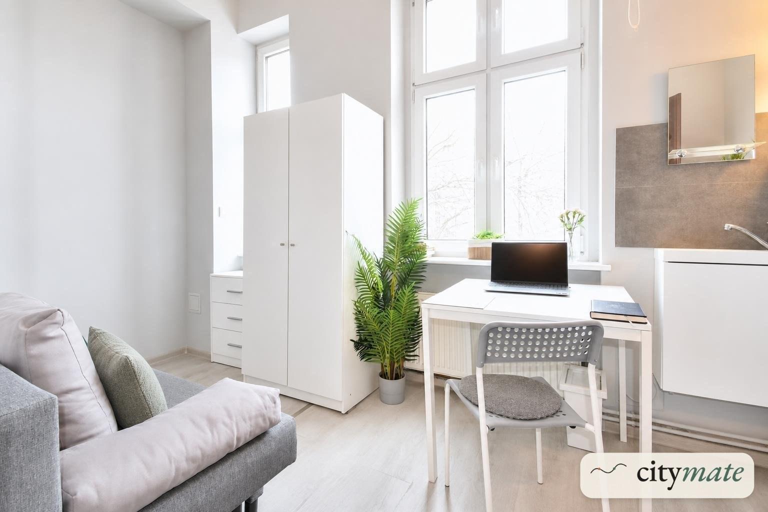 ul. Szamarzewskiego 36 · Room 1